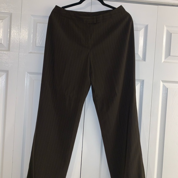 NWT Jones New York Executive Suit - Picture 5 of 6